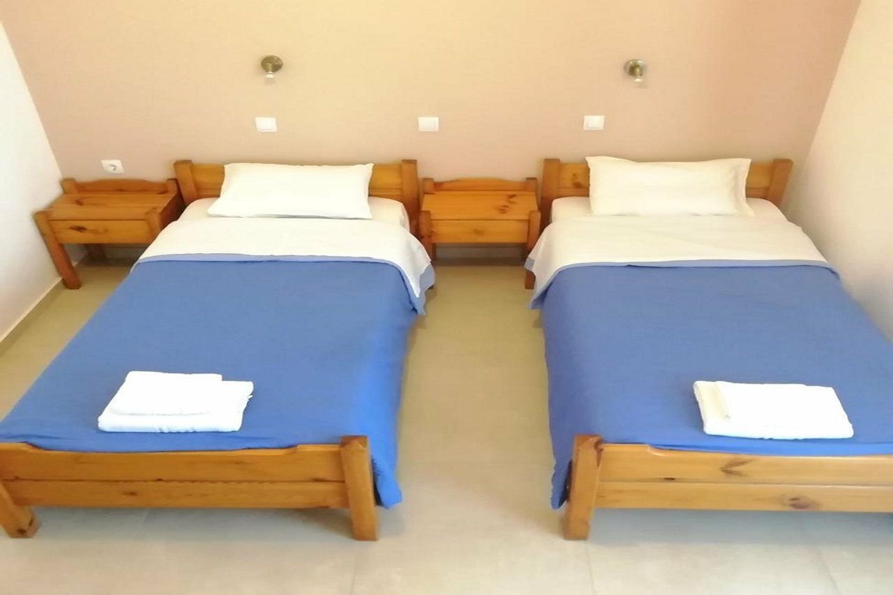 Hotel Thisvi Stalida Esterno foto