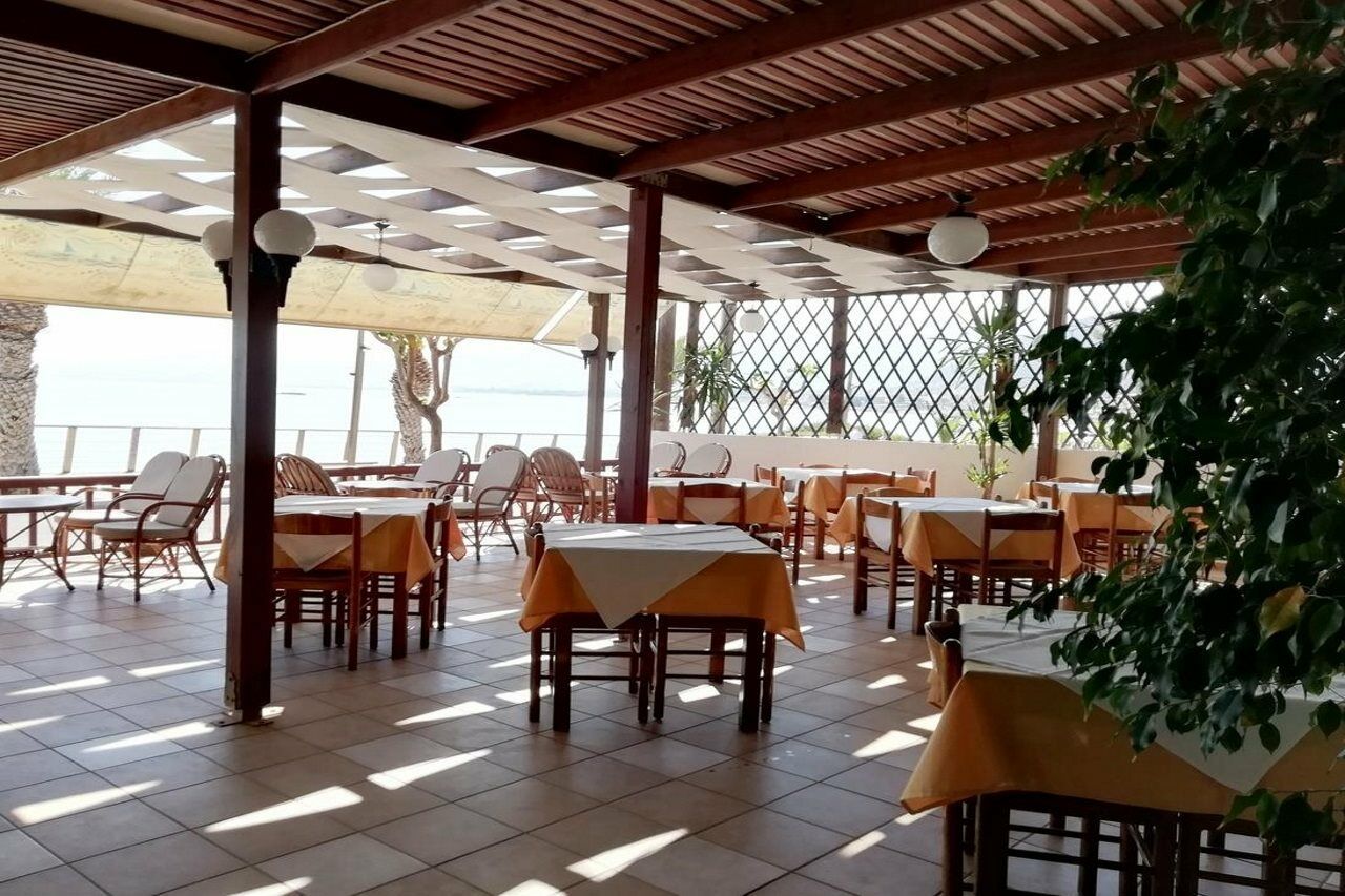 Hotel Thisvi Stalida Esterno foto